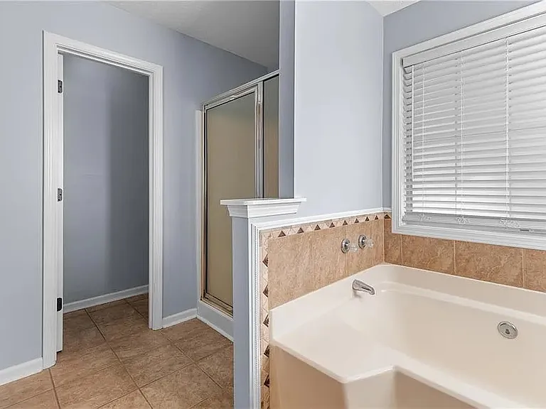 760 Trellis Pond Ct #4 — Photo 30