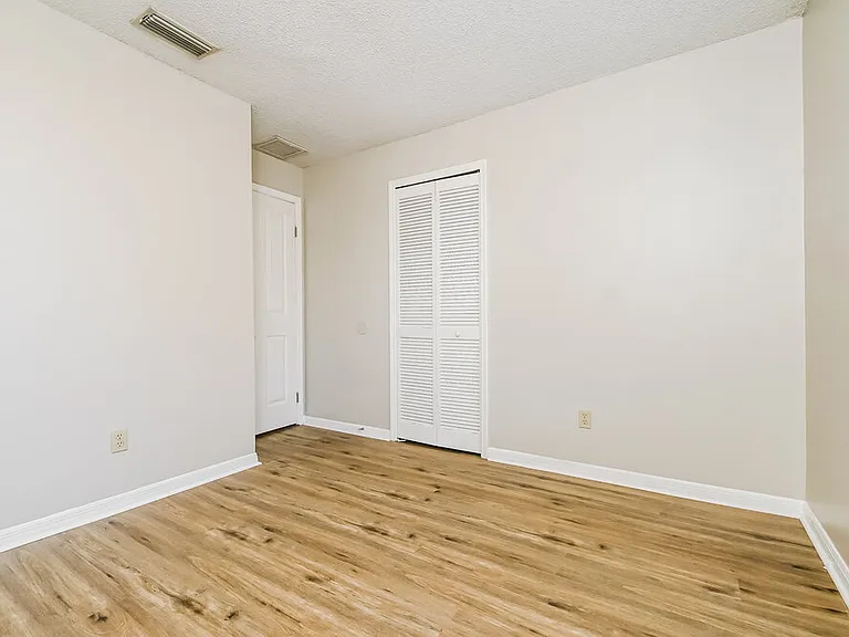 552 Beth Ann St — Photo 13