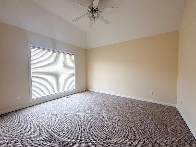 4565 Twin Creeks Dr — Photo 21