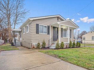 7568 Dodge Ave, Warren, MI 48091