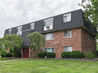17268 71st Ct APT 1, Tinley Park, IL, 60477