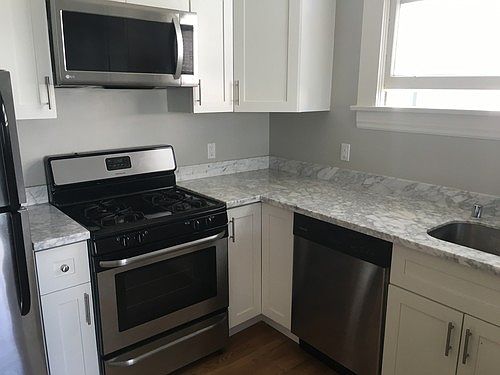 2nd image of 75 Palm Ave APT 2