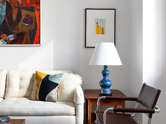4th image of 1 Wall St APT 819