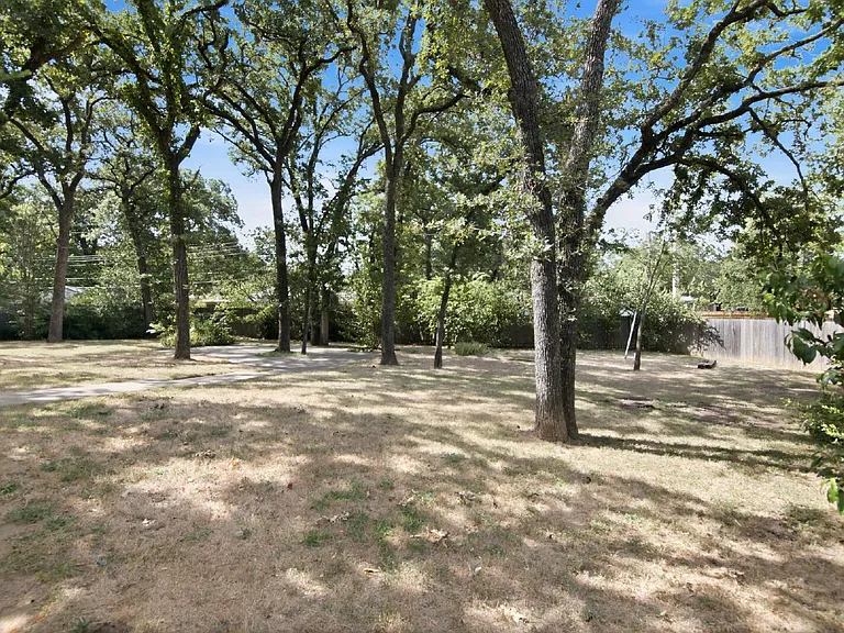6500 Callahan Ct — Photo 27