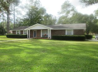 105 Cheryl Dr N, Perry, FL 32348