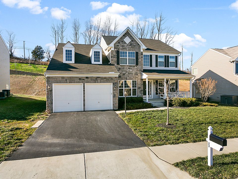 2nd image of 23 Woodford Dr