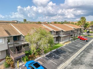 6334 Newtown Cir #34B4, Tampa, FL 33615
