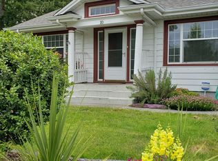 10 NE Hart Ct, Poulsbo, WA 98370