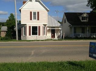 54 S Main St, Kingston, OH 45644