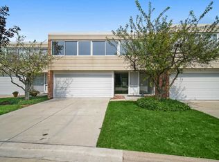 1730 Seton Rd, Northbrook, IL 60062