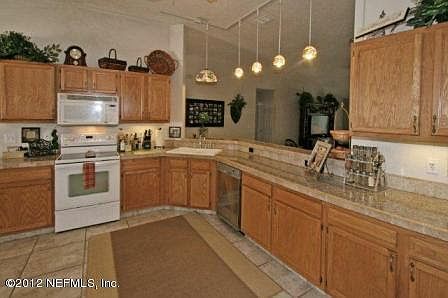 1st image of 13070 Harborton Dr