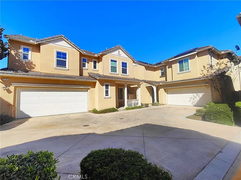 3157 E Chip Smith Way — Photo 3