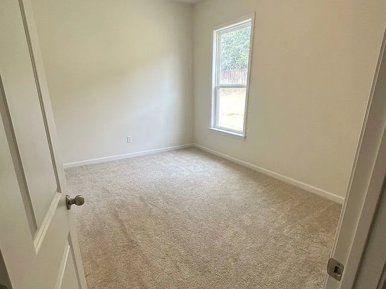 3550 Graham Way — Photo 6