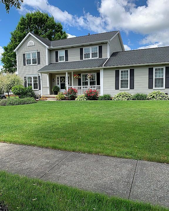 1st image of 872 Ashton Ct