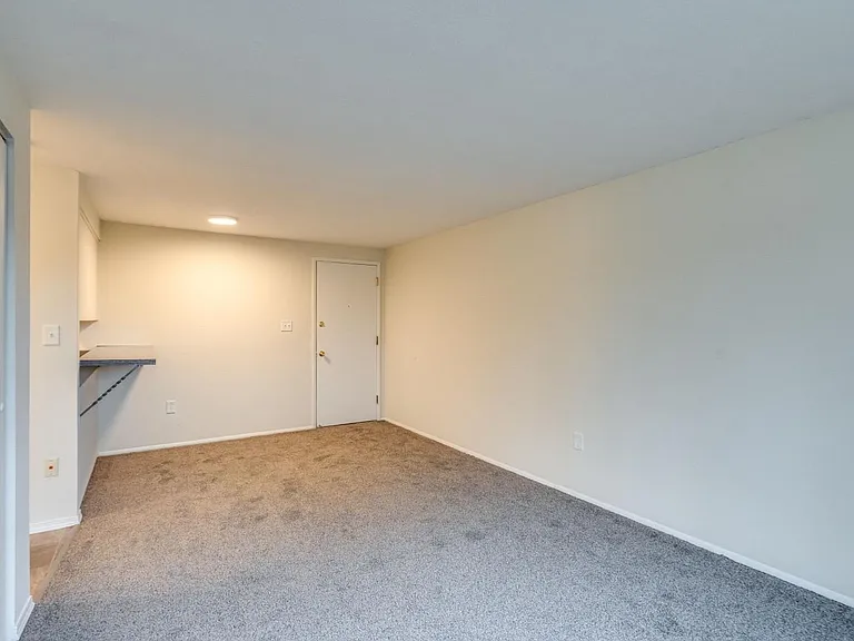3003 Archwood Ave #AWC-203 — Photo 8