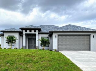 1218 NE 2nd Ave, Cape Coral, FL 33909