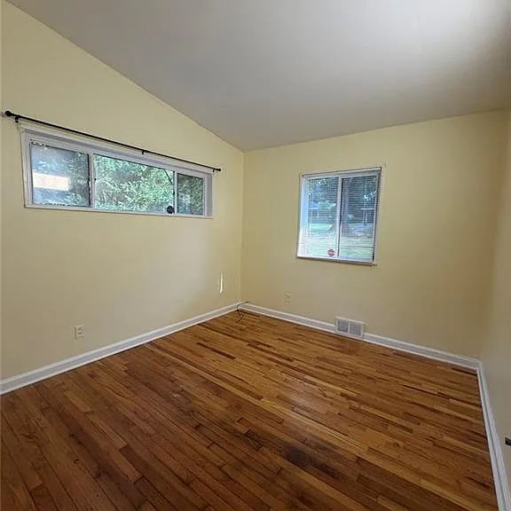 2720 Hollywood Dr — Photo 15