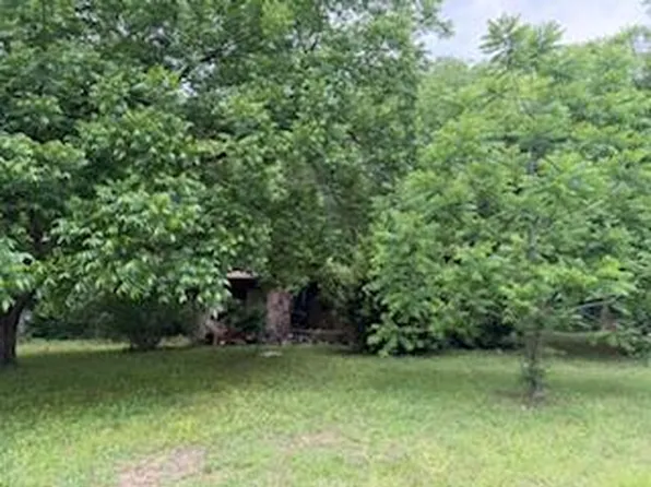 20 Kyle St, Batesville, AR 72501