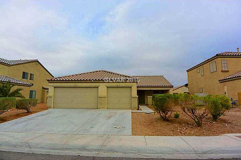 1st image of 921 Gary Carmena Ave