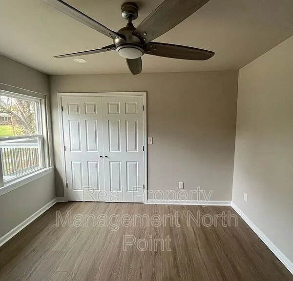 2425 Omaha Rd SW — Photo 24