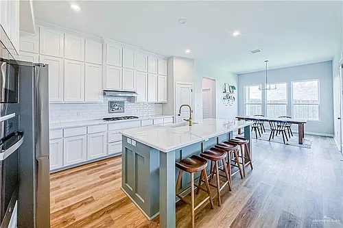 13704 Belle Ct Photo 1