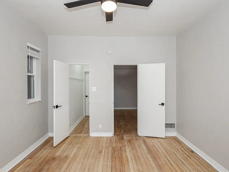 1030 N Washington St — Photo 6