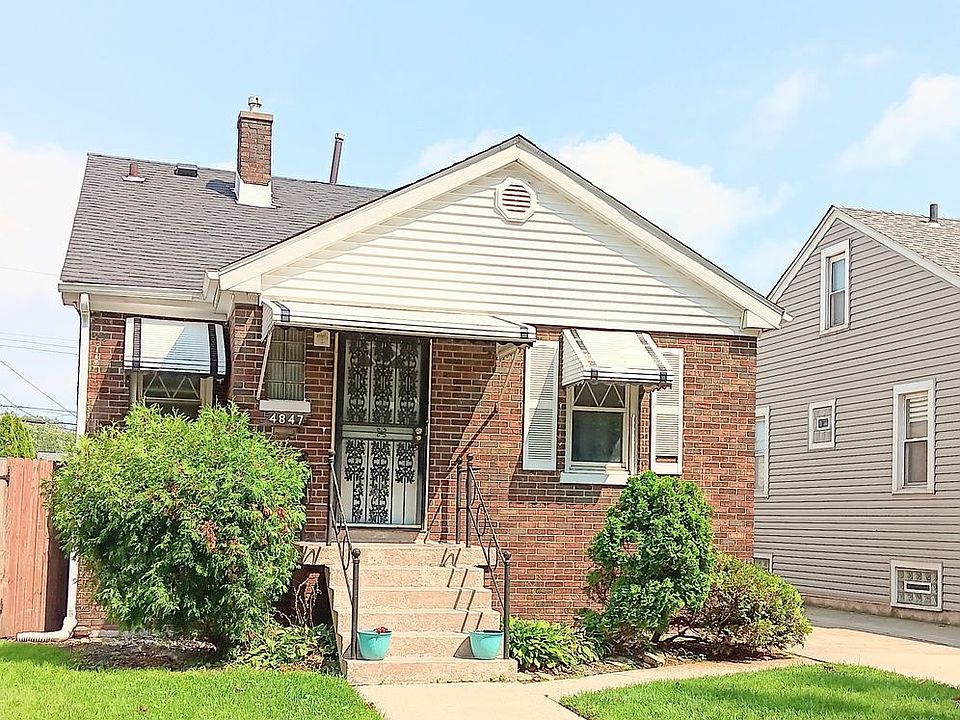 1st image of 4847 Drummond St