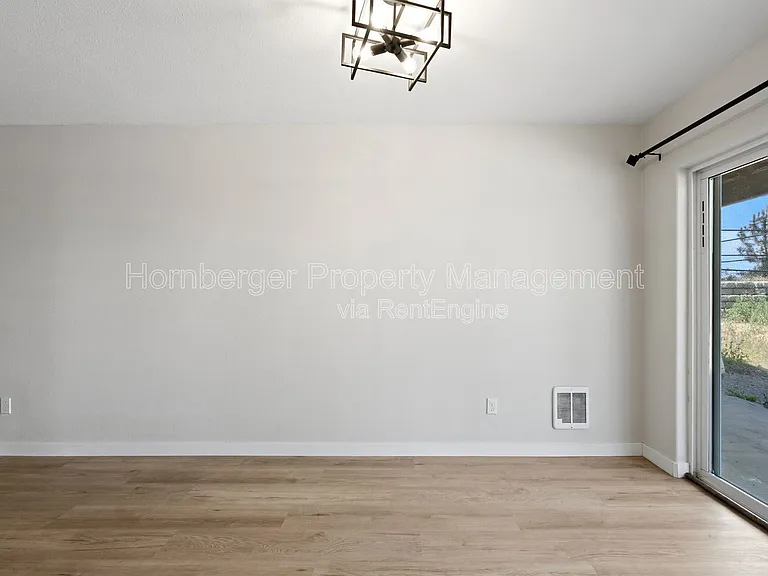 1605 E Hartson Ave #2 — Photo 5