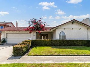 17102 Pleasant Cir, Huntington Beach, CA 92649