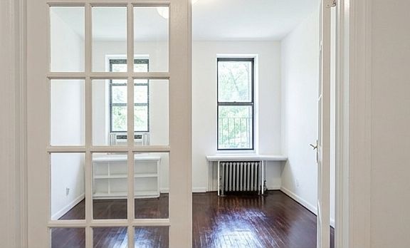 5th image of 82 E 3rd St APT 2D