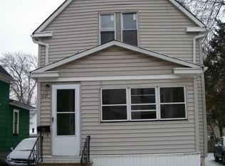 437 Black St, Akron, OH 44306