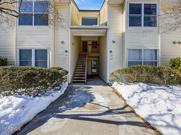 4th image of 26 Aspen Avenue