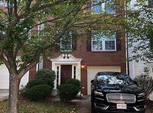 15112 Gaffney Cir, Gainesville, VA