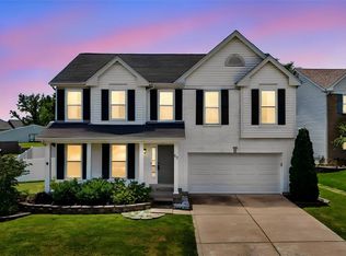 67 Old Chesapeake Dr, Wentzville, MO 63385