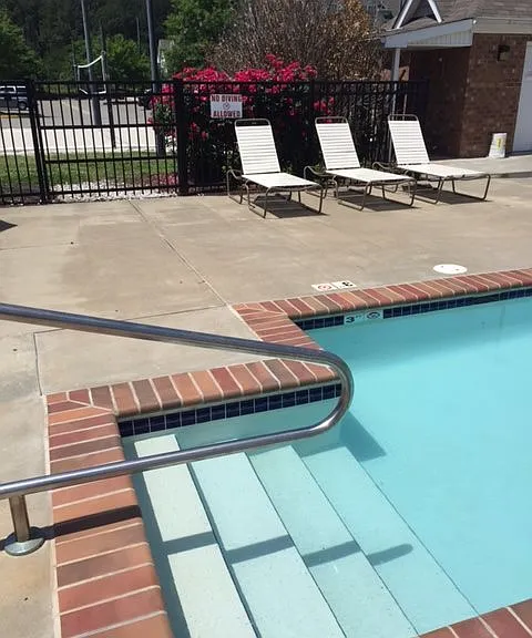 The Suites at Port Warwick — Photo 28