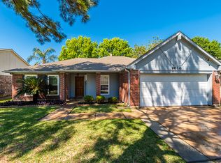 9010 Rippling Fields Dr, Houston, TX 77064