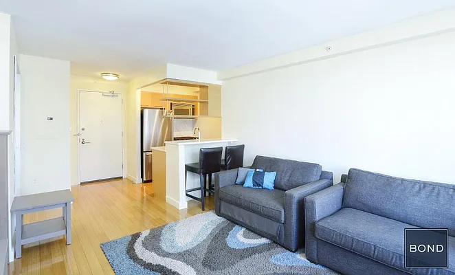 Rented by Bond New York | media 1