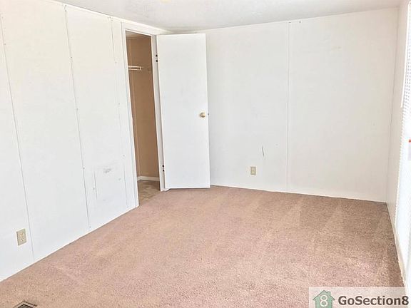 4th image of 2101 SW 38th St Lot 180
