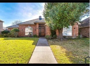 2308 Spring Mills Rd, Mesquite, TX 75181