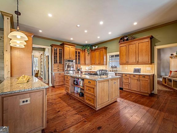 23rd image of this home