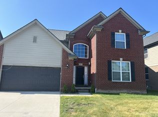 1602 Garden Park Dr, Troy, MI 48083