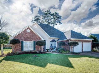 415 Saddlebrook Dr, Pearl, MS 39208