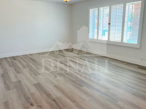 2nd image of 618 W McNair St