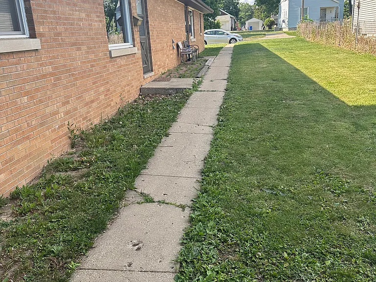 1114 E Lake Ave #B — Photo 3