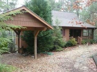 268 Dogwood Ter, Ellijay, GA 30536