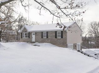 121 Palmer Rd, Pittsburgh, PA 15239