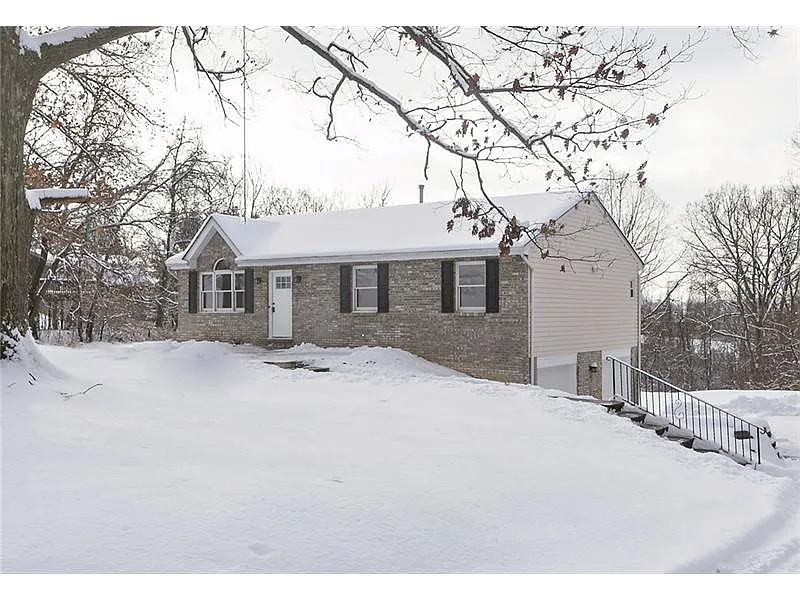 121 Palmer Rd photo 1