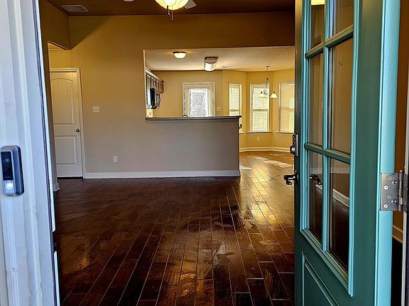 3rd image of 8061 Shae Pierce Dr