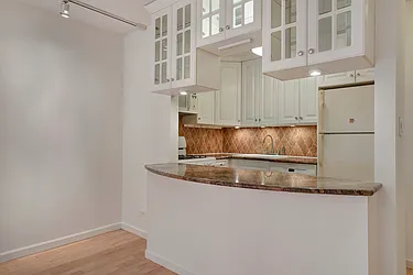 Rented by PocketBroker Inc