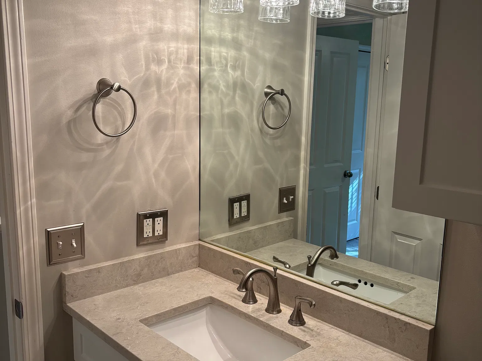 2 bed, 1.5 bath, 1152 sqft, $1,850 — Photo 4